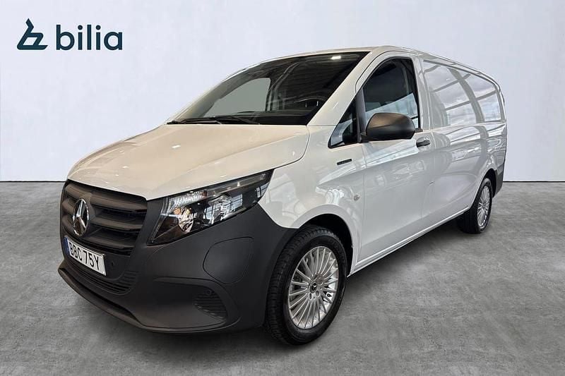 Vit Begagnad 2025 Mercedes e-Vito Minibuss | 459 000 kr (Marknadspris) - Bild 1/4