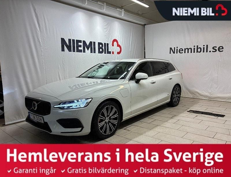 Vit Begagnad 2019 Volvo V60 Momentum Kombi | 259 900 kr (Marknadspris) - Bild 1/4