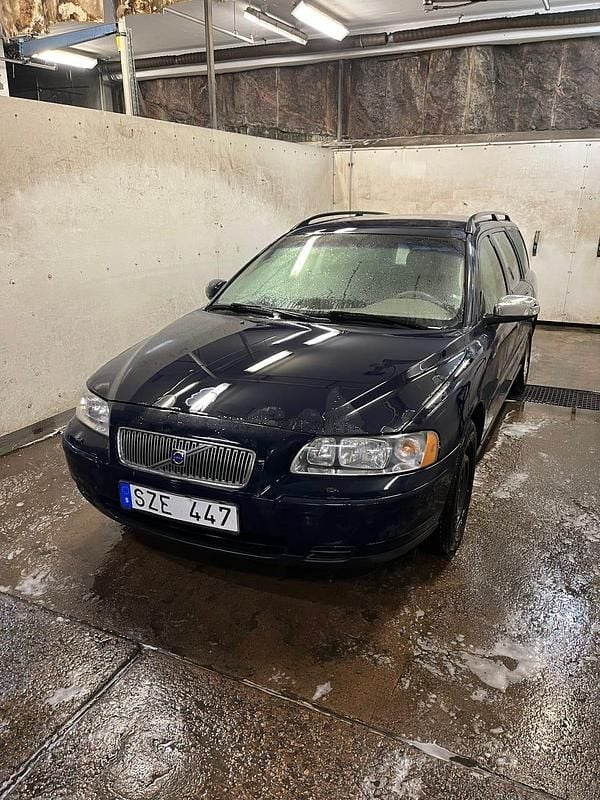 Begagnad Volvo V70 170 HK (125 kW) 2007 Kombi