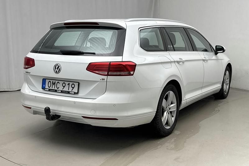 Begagnad VW Passat 150 HK (110 kW) 2018 Vit