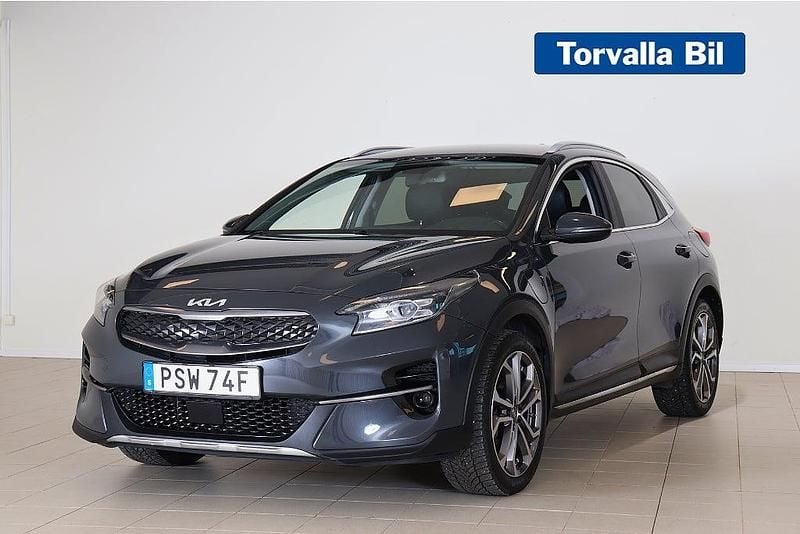 Begagnad Kia XCeed Advance 141 HK (103 kW) 2022 Grå SUV