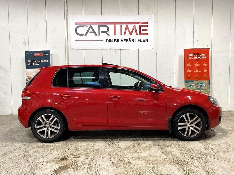 Begagnad VW Golf VI 122 HK (89 kW) 2010 Röd Halvkombi
