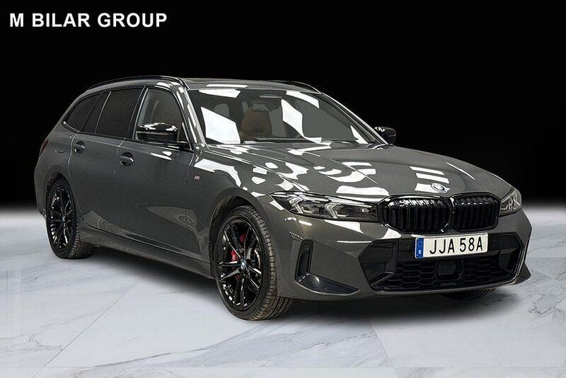 Svart Begagnad 2024 BMW 330e Comfort Edition Kombi | 669 000 kr - Bild 1/4