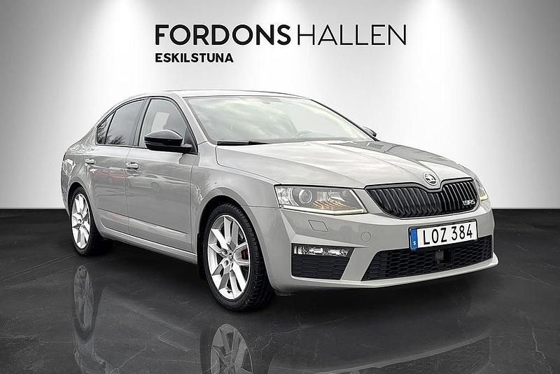 Begagnad Skoda Octavia RS 184 HK (135 kW) 2016 Mörkgrå Halvkombi