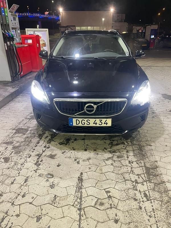 Begagnad Volvo V40 CC 150 HK (110 kW) 2017 Kombi