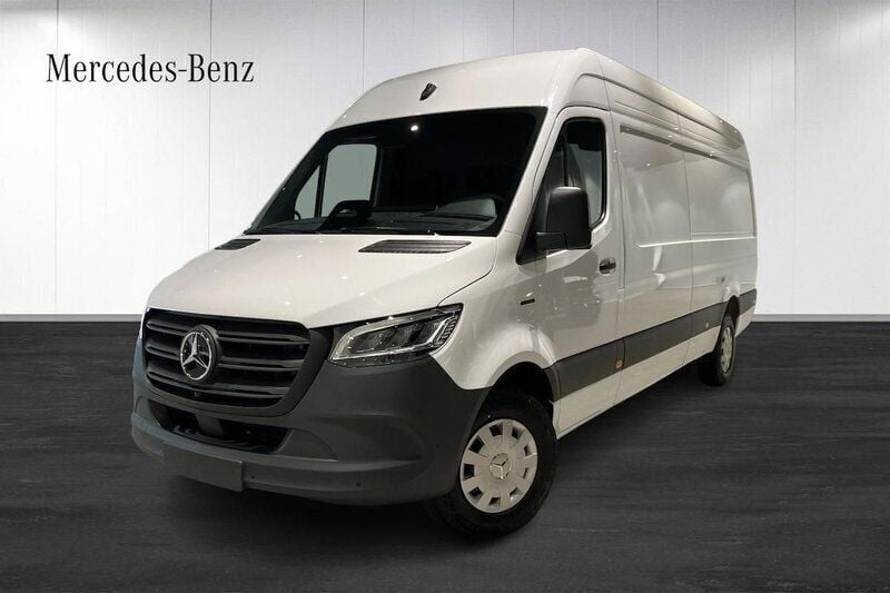 Vit Begagnad 2024 Mercedes E-Sprinter Van | 962 375 kr (Marknadspris) - Bild 1/4