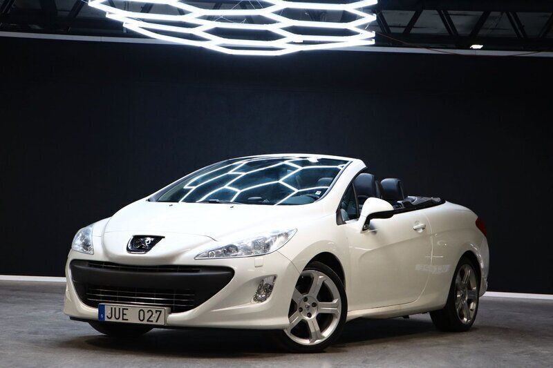 Vit Begagnad 2009 Peugeot 308 CC Cab | 79 900 kr (Marknadspris) - Bild 1/4
