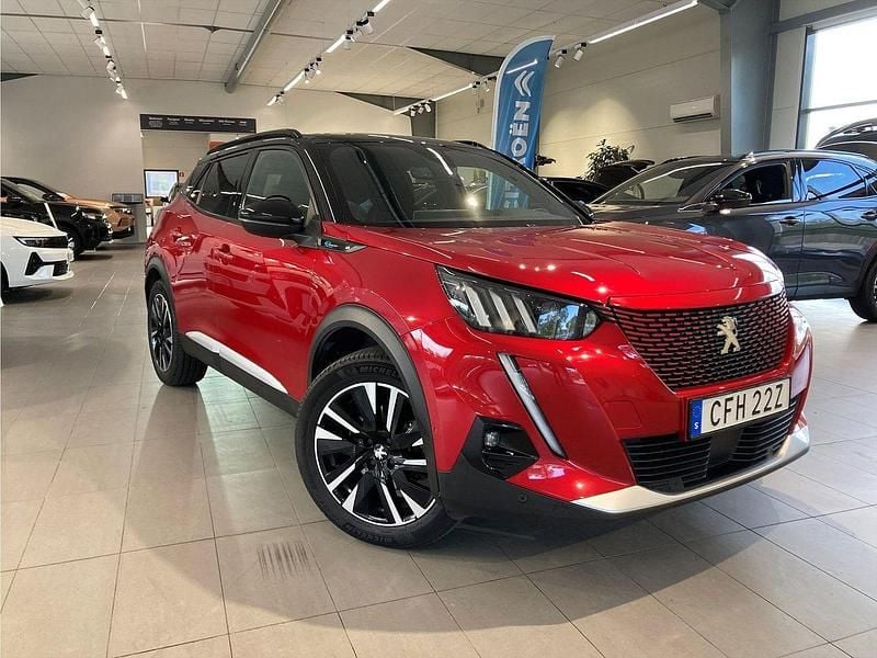 Röd Begagnad 2022 Peugeot e-2008 GT SUV | 204 900 kr (Marknadspris) - Bild 1/4
