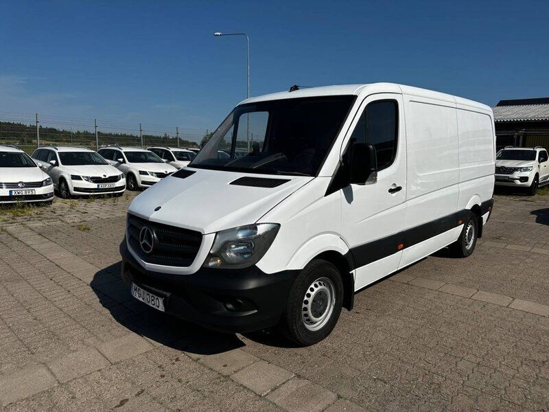 Vit Begagnad 2016 Mercedes Sprinter Van | 249 900 kr (Lite dyr) - Bild 1/4