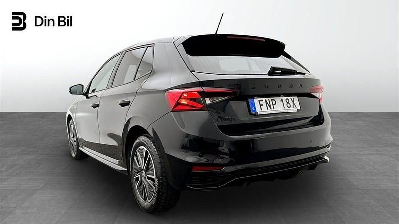 Begagnad Skoda Fabia Monte Carlo 112 HK (82 kW) 2023 Black magic pärleffekt me Halvkombi