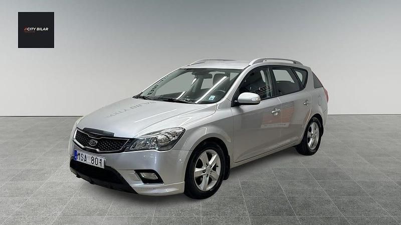 Silver Begagnad 2011 Kia Ceed Sportswagon Kombi | 54 900 kr (Marknadspris) - Bild 1/4