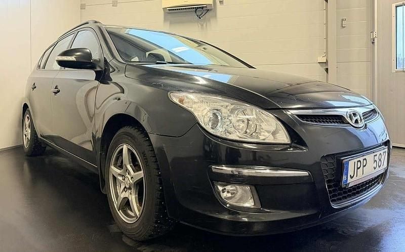 Begagnad Hyundai i30 126 HK (92 kW) 2009 Svart Kombi