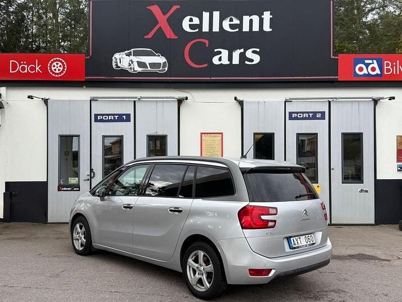 Begagnad Citroën Grand C4 Picasso 92 HK (67 kW) 2013 Silver Minibuss