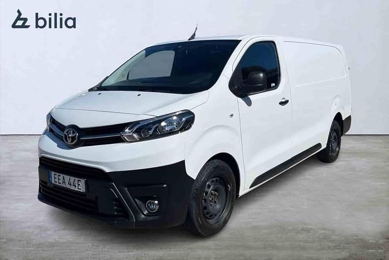 Vit Begagnad 2024 Toyota Proace Comfort Van | 399 900 kr (Marknadspris) - Bild 1/1