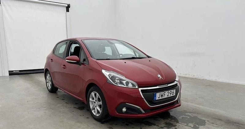 Röd Begagnad 2015 Peugeot 208 Halvkombi | 80 000 kr (Marknadspris) - Bild 1/4
