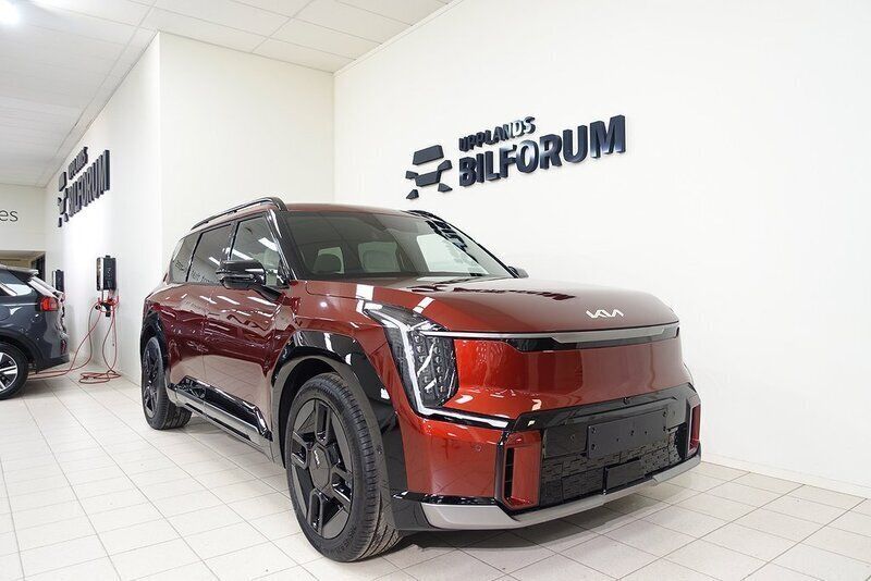 Röd Begagnad 2023 Kia EV9 GT-Line SUV | 877 900 kr (Lite dyr) - Bild 1/4
