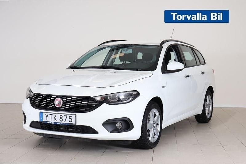 Vit Begagnad 2017 Fiat Tipo Lounge Kombi | 129 900 kr (Marknadspris) - Bild 1/3