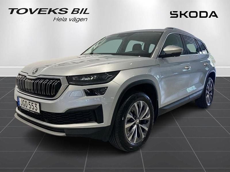 Silver (brilliant silver metallic) Begagnad 2022 Skoda Kodiaq Style SUV | 379 000 kr (Bra pris) - Bild 1/4