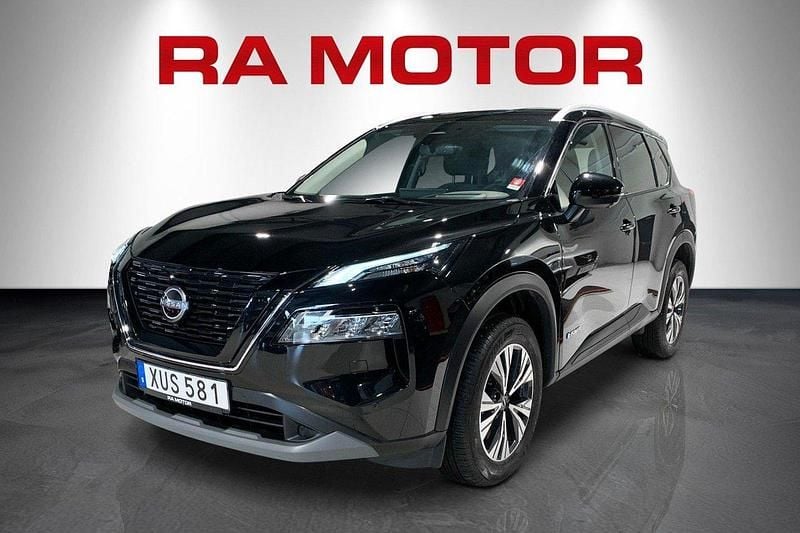 Svart Begagnad 2023 Nissan X-Trail N-Connecta SUV | 359 900 kr (Marknadspris) - Bild 1/4