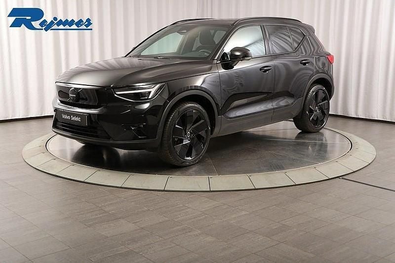 Svart Begagnad 2024 Volvo EX40 Performance SUV | 519 900 kr - Bild 1/4