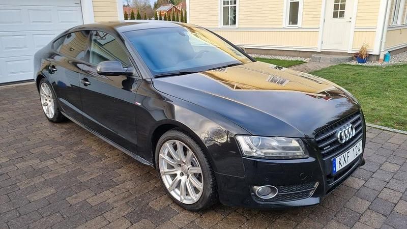 Begagnad 2011 Audi A5 Sportback Halvkombi | 109 000 kr (Lite dyr) - Bild 1/4