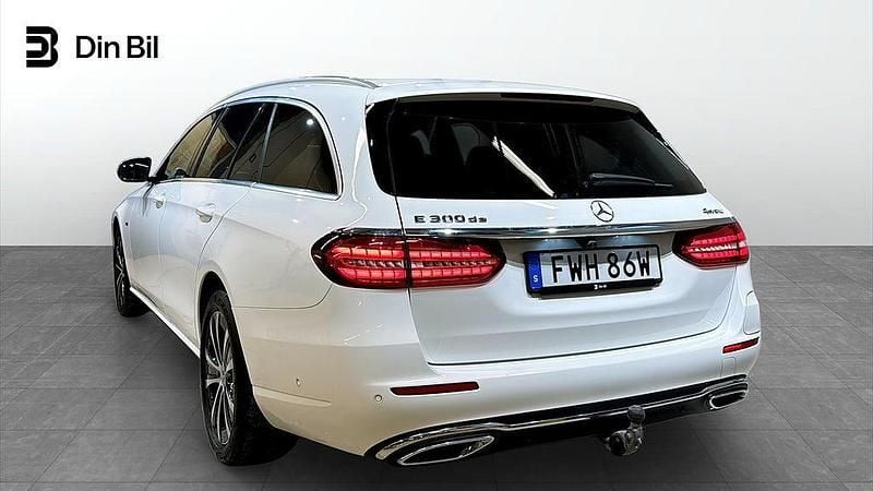 Begagnad Mercedes E300 Avantgarde 194 HK (142 kW) 2020 Vit Kombi