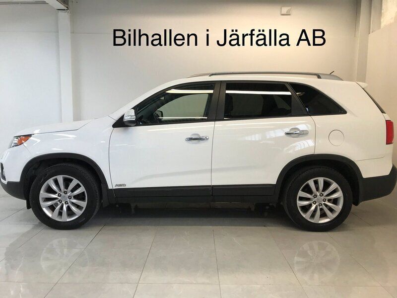 Vit Begagnad 2011 Kia Sorento EX SUV | 124 900 kr (Lite dyr) - Bild 1/4
