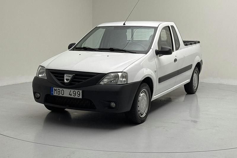 Vit Begagnad 2012 Dacia Logan Sedan | 25 000 kr - Bild 1/4