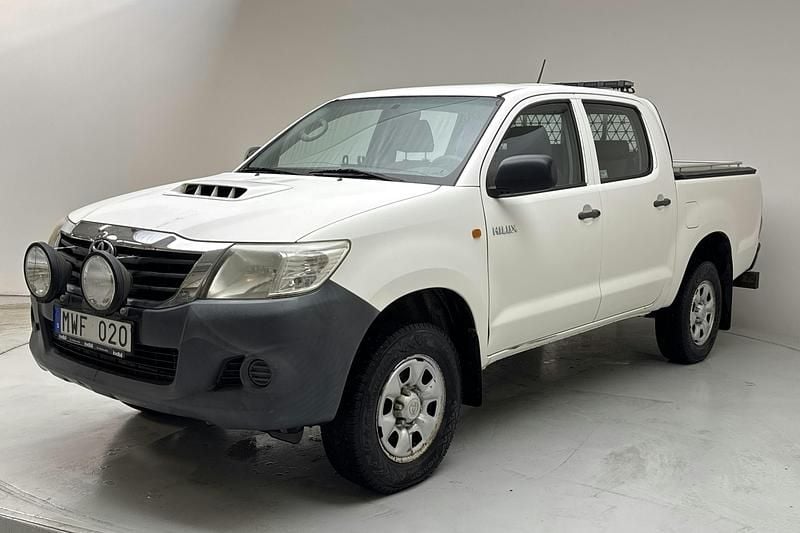 Vit Begagnad 2012 Toyota HiLux Pickup | 129 000 kr (Bra pris) - Bild 1/4
