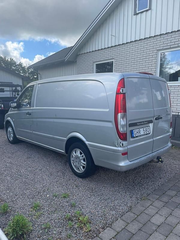 Begagnad Mercedes Vito 163 HK (119 kW) 2011 Van