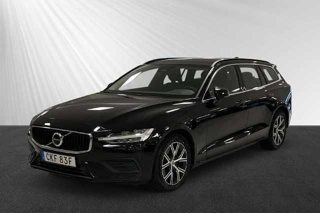 Begagnad Volvo V60 163 HK (119 kW) 2023 Kombi