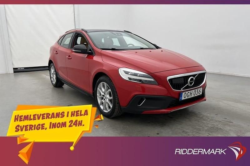 Röd Begagnad 2016 Volvo V40 CC Summum Kombi | 168 700 kr (Marknadspris) - Bild 1/3