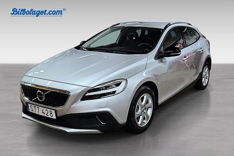 Silver Begagnad 2019 Volvo V40 CC Kombi | 238 000 kr (Marknadspris) - Bild 1/4