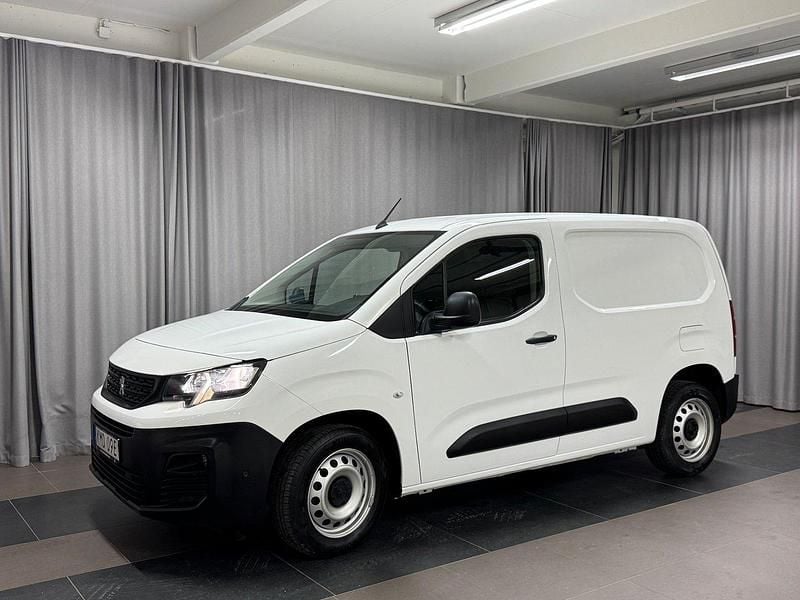 Vit Begagnad 2019 Peugeot Partner Van | 174 875 kr (Lite dyr) - Bild 1/4