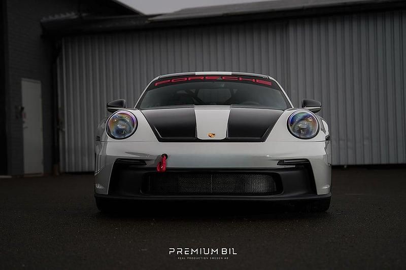 Begagnad Porsche 992 510 HK (375 kW) 2023 Grå