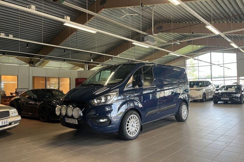 Blå Begagnad 2019 Ford Transit Custom Van | 173 900 kr (Marknadspris) - Bild 1/4