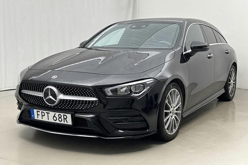 Svart Begagnad 2020 Mercedes CLA220 Shooting Brake AMG line Kombi | 311 000 kr (Bra pris) - Bild 1/4