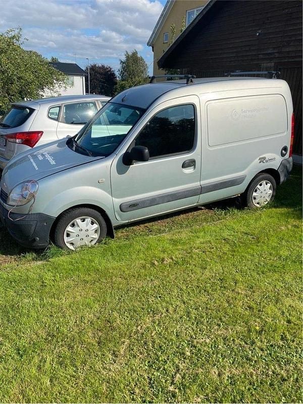 Grå Begagnad 2008 Renault Kangoo Minibuss | 6 000 kr (Superpris) - Bild 1/1