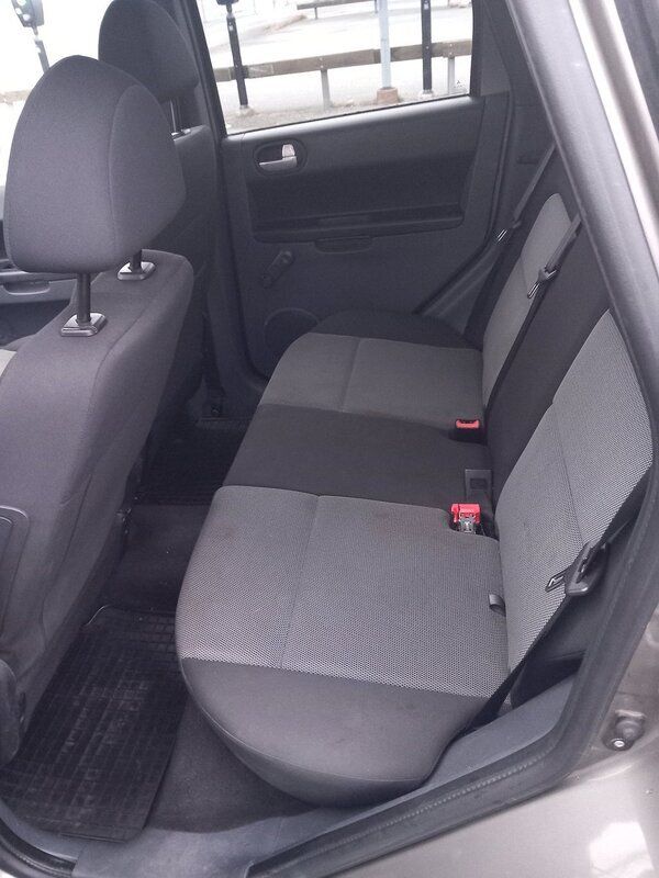 Begagnad Mitsubishi Colt 95 HK (69 kW) 2010 Halvkombi