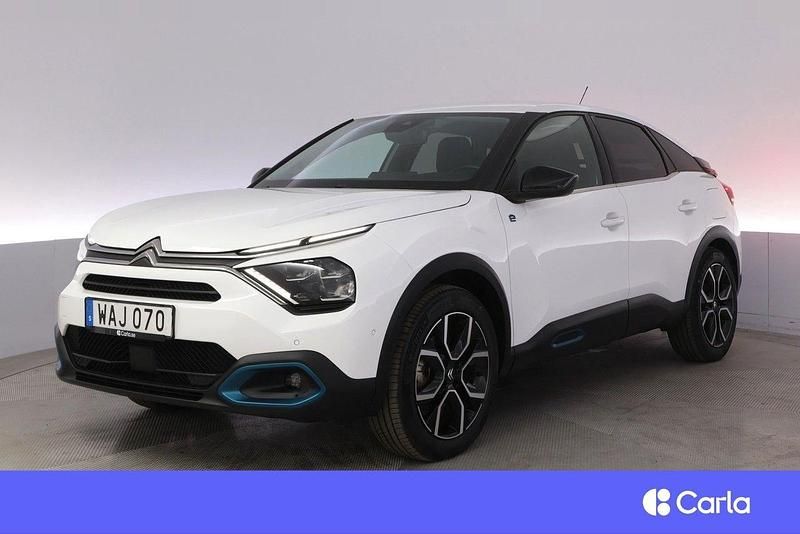 Vit Begagnad 2022 Citroën e-C4 Shine Halvkombi | 219 900 kr (Marknadspris) - Bild 1/4
