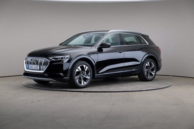 Svart Begagnad 2022 Audi e-tron Proline SUV | 379 000 kr (Bra pris) - Bild 1/4