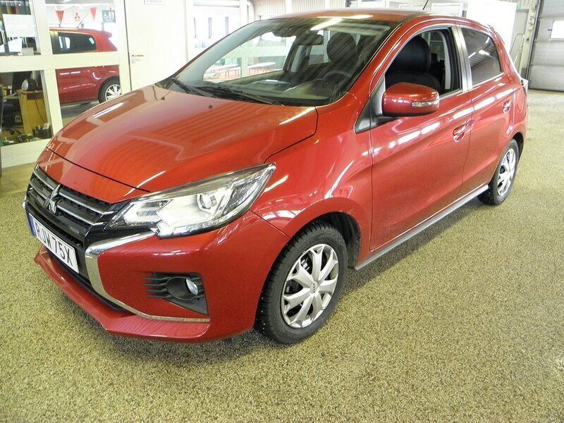 Röd Begagnad 2020 Mitsubishi Space Star Elegance Halvkombi | 139 000 kr (Dyr) - Bild 1/4