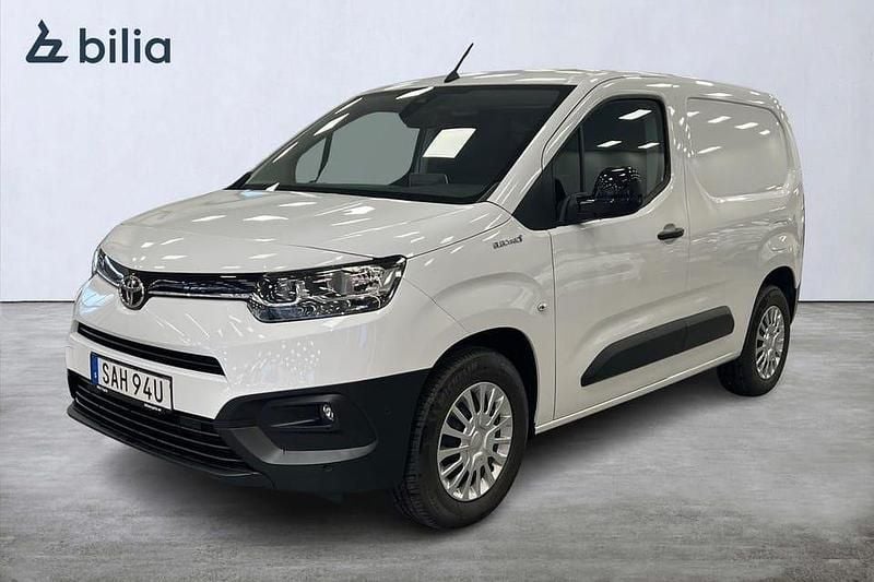 Vit Begagnad 2023 Toyota Proace City City Van | 299 000 kr (Bra pris) - Bild 1/3