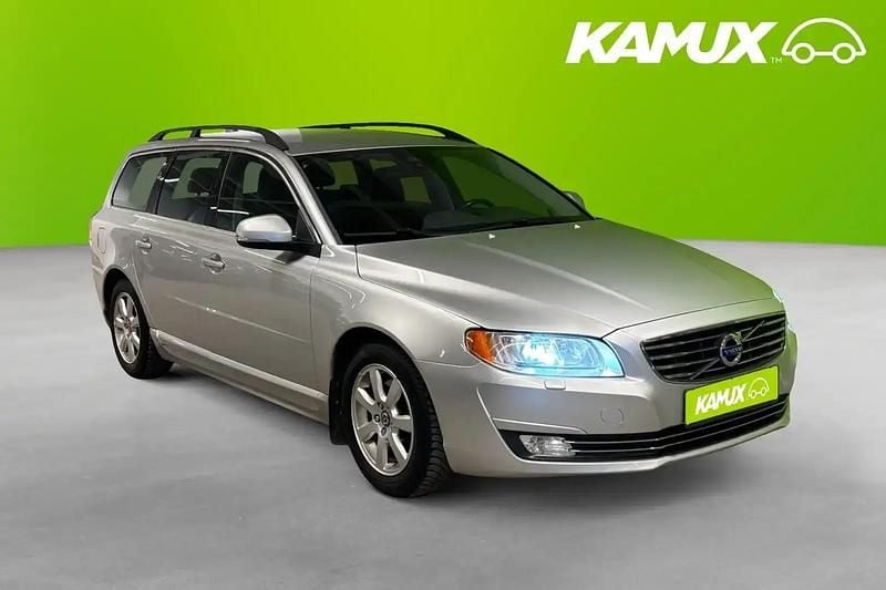 Silver/grå Begagnad 2014 Volvo V70 Momentum Kombi | 92 800 kr (Marknadspris) - Bild 1/4