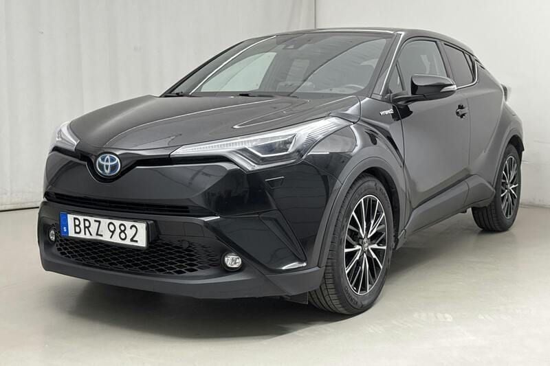 Svart Begagnad 2018 Toyota C-HR Executive SUV | 175 000 kr - Bild 1/4