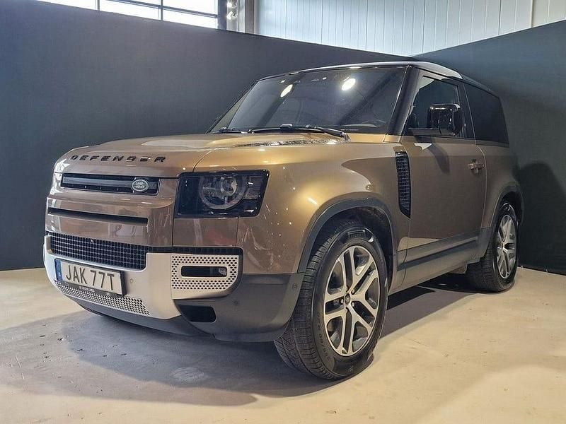 Begagnad Land Rover Defender 249 HK (183 kW) 2021 Ljusbrun SUV