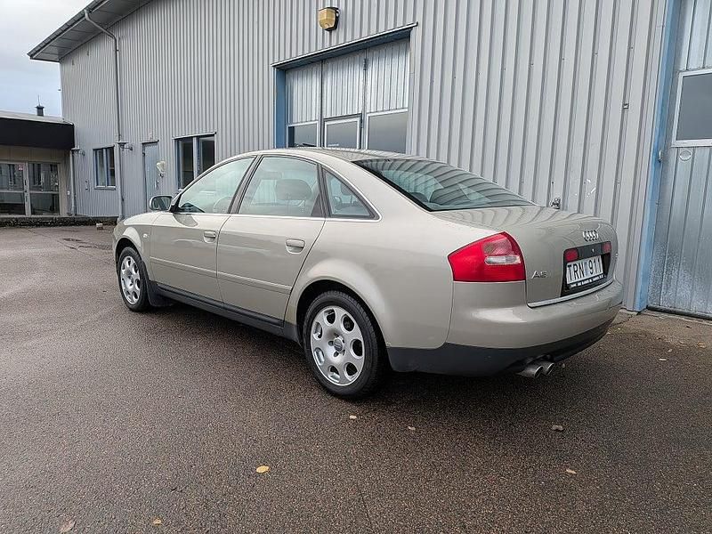 Begagnad Audi A6 170 HK (125 kW) 2003 Brun Sedan