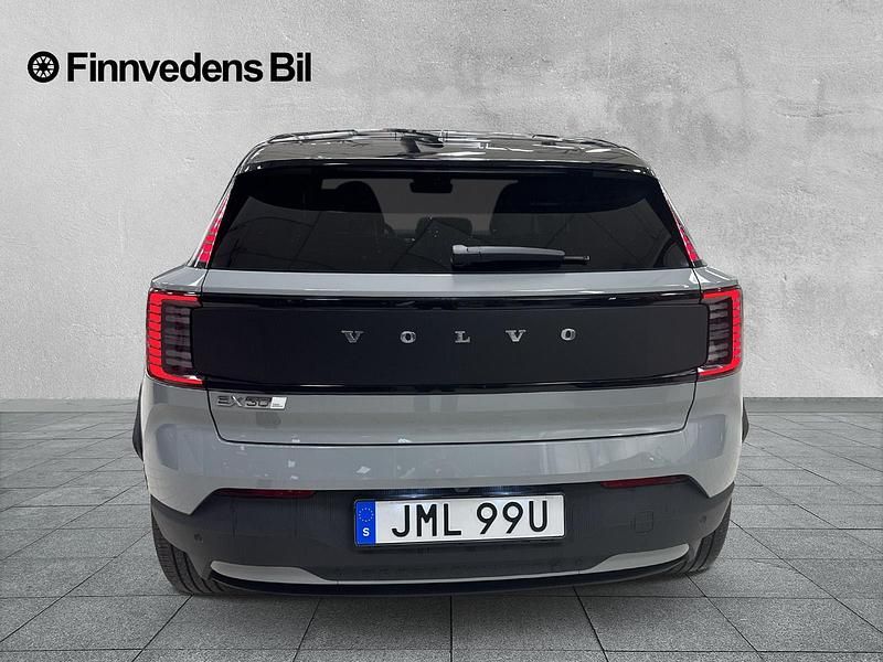 Begagnad Volvo EX30 CC Performance 2025 Grå