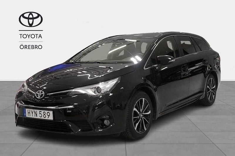 Svart Begagnad 2018 Toyota Avensis Touch Kombi | 184 900 kr (Marknadspris) - Bild 1/3