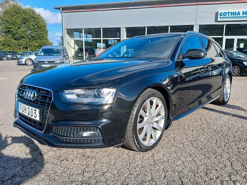 Svart Begagnad 2015 Audi A4 S-Line Kombi | 124 900 kr (Marknadspris) - Bild 1/4